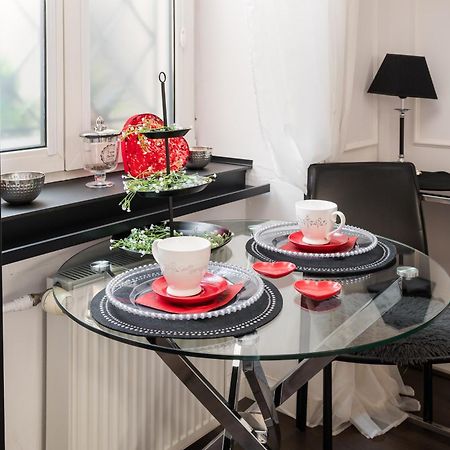 Premium Apart Varsovia Alice 2 Exteriör bild